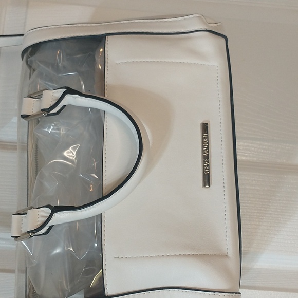 Final price drop. Steve Madden beautiful leather purse. (F) - Picture 4 of 11